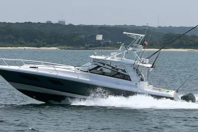 Intrepid 477 Evolution