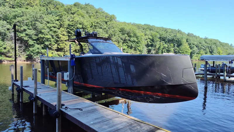 Nauti Mate Yacht Photos Pics On Lift