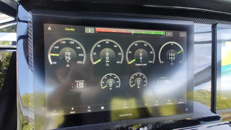 Nauti Mate Yacht Photos Pics Garmin Electronics