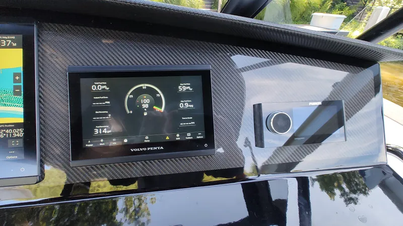 Nauti Mate Yacht Photos Pics Garmin Electronics