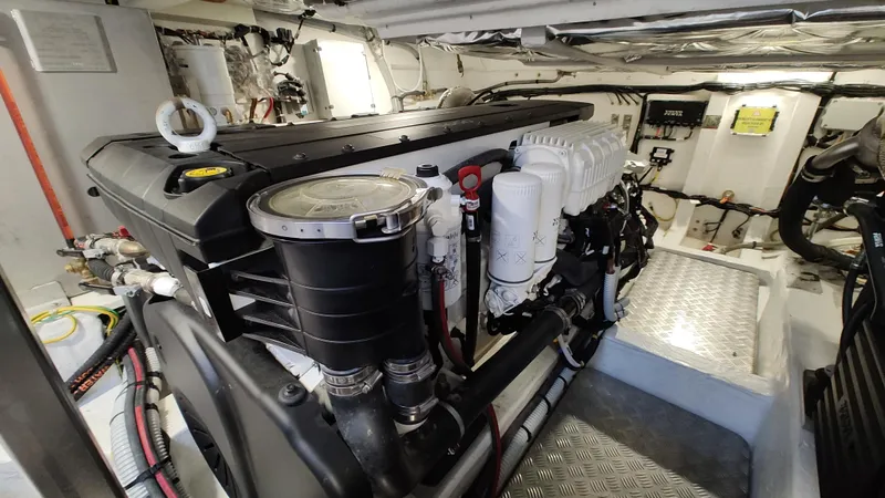 Nauti Mate Yacht Photos Pics Engine Compartment