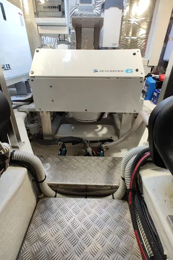 Nauti Mate Yacht Photos Pics Seakeeper