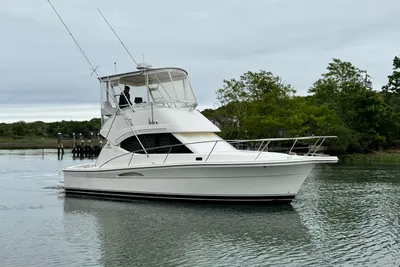Riviera 33 Flybridge
