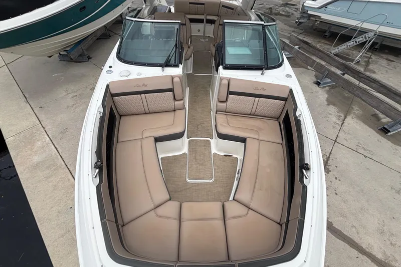  Yacht Photos Pics 2018 Sea Ray SLX 310 Outboard boat with spacious seating and elegant design.