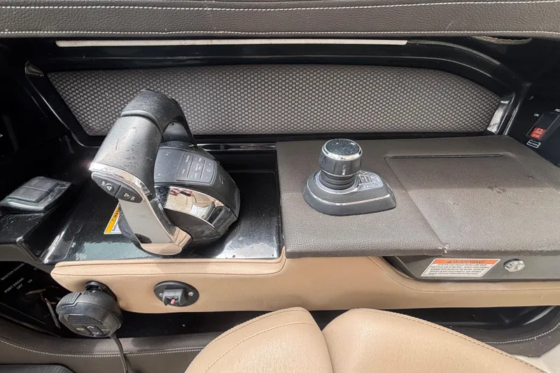  Yacht Photos Pics 2018 Sea Ray SLX 310 Outboard control panel with joystick and throttle.