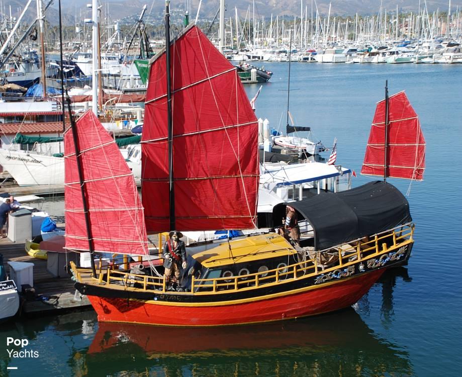 Chinese Junk 34 image