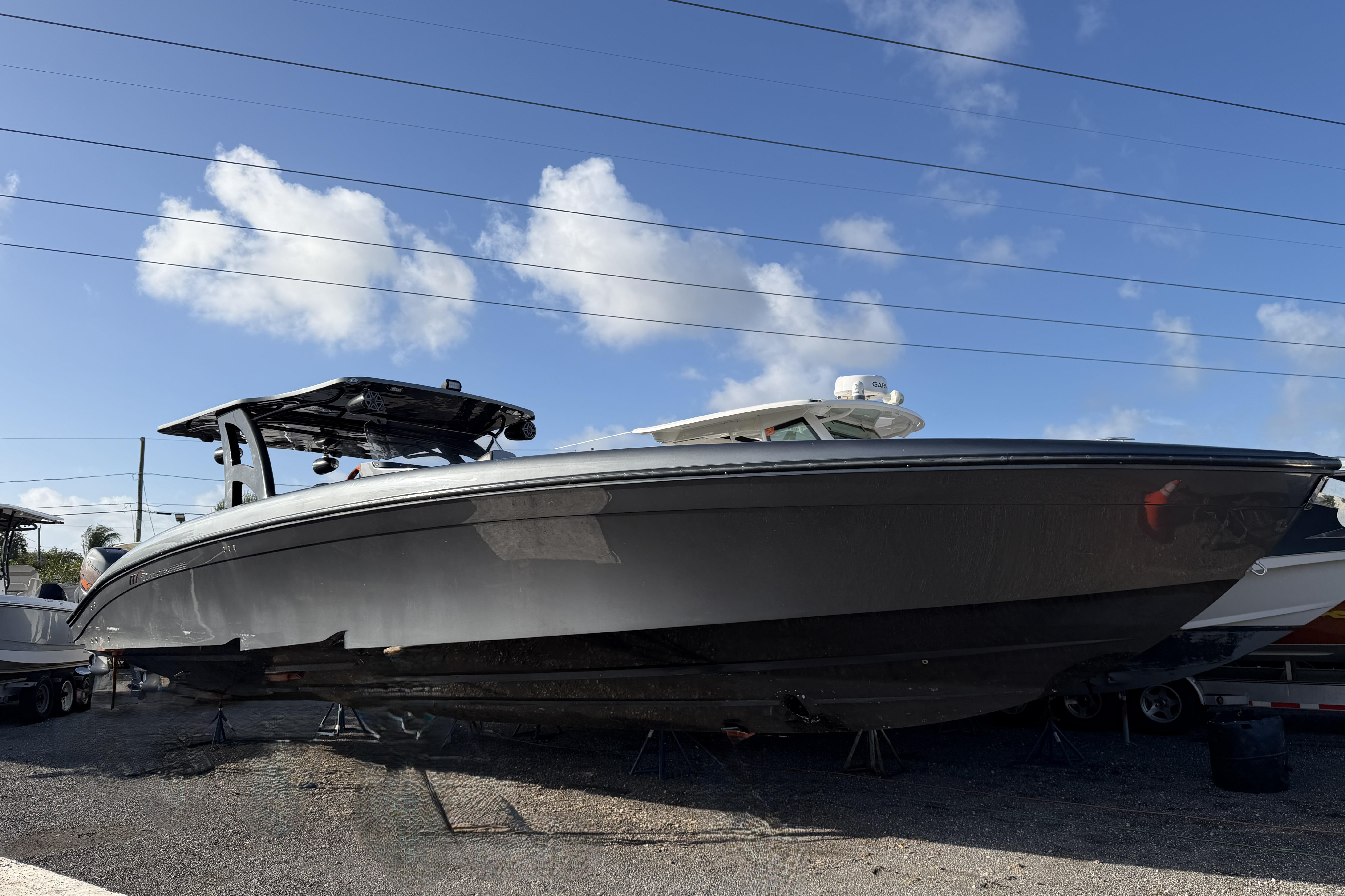 Midnight Express 43 Open