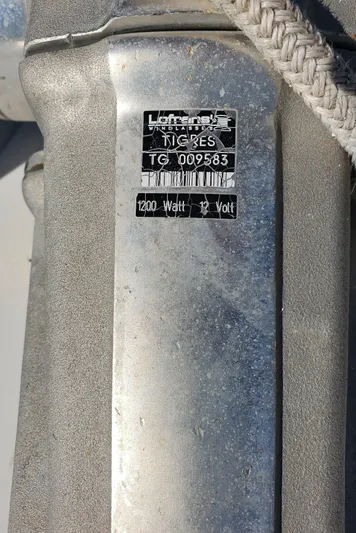  Yacht Photos Pics Close-up of a metal component on a 1999 Beneteau Oceanis 44 CC sailboat.