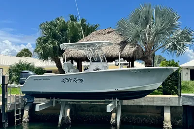 Sportsman Open 242 Center Console