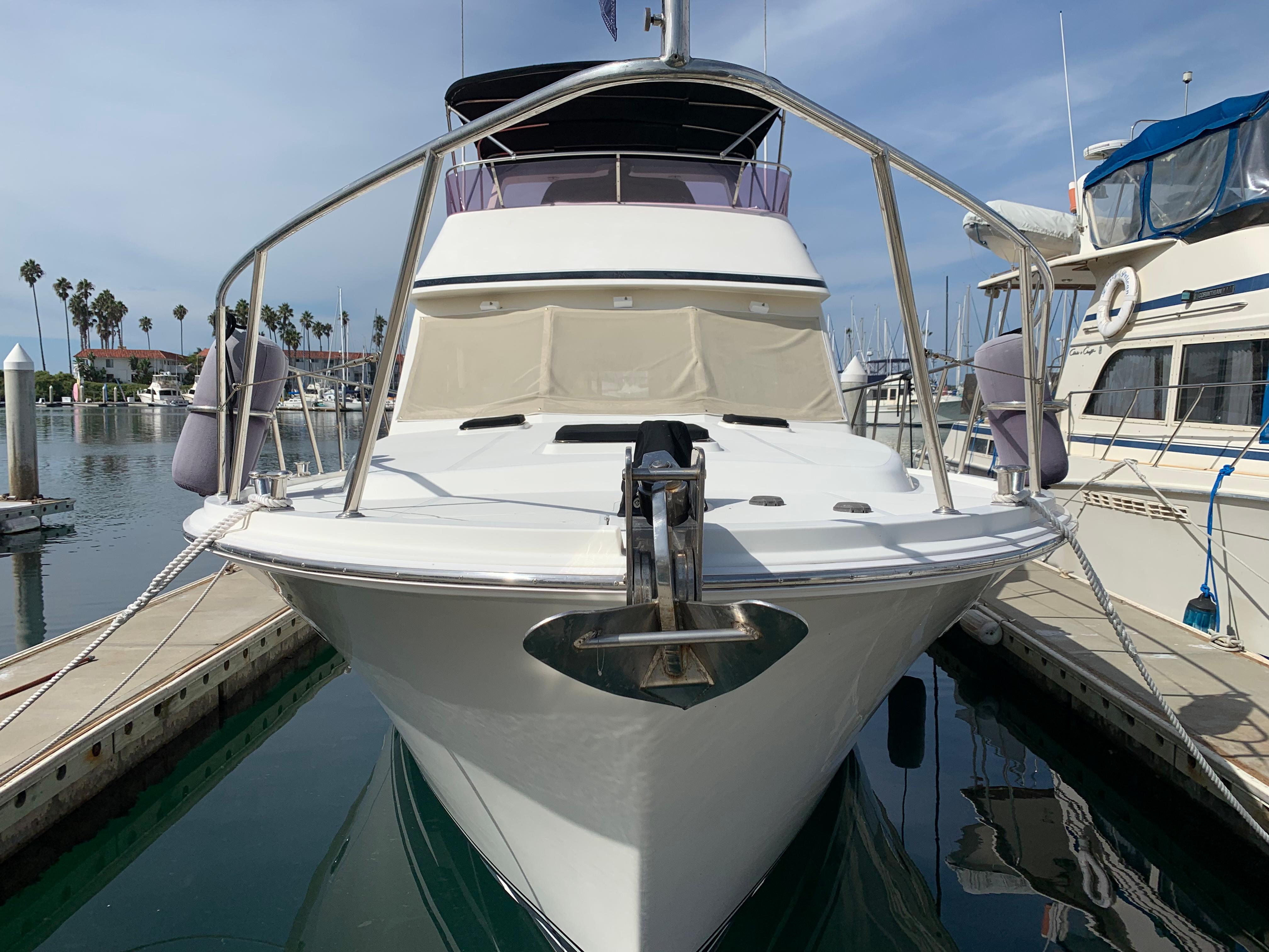 2005 McKinna 481 Sedan Motor Yachts for sale YachtWorld