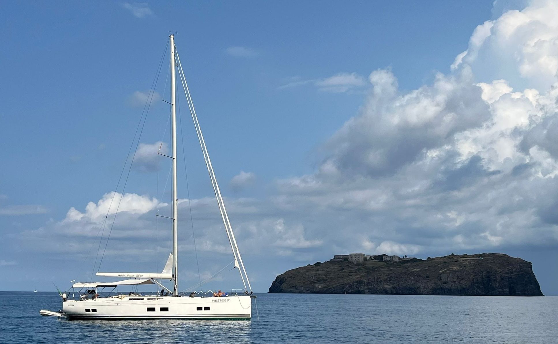 2018 Hanse 588 Shallow Draft