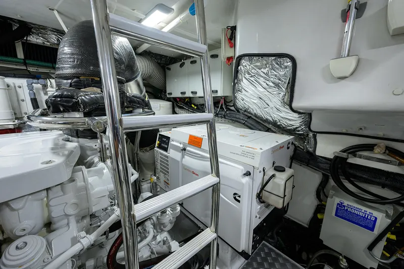 Gallant Lady Yacht Photos Pics Princess S65 Gallant Lady - Engine Room
