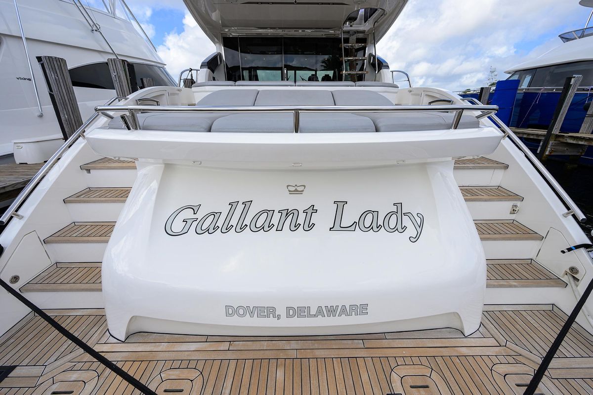 2018 Princess 65 