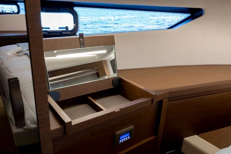 Never Lost Yacht Photos Pics 2023 Prestige 520 - Image 42