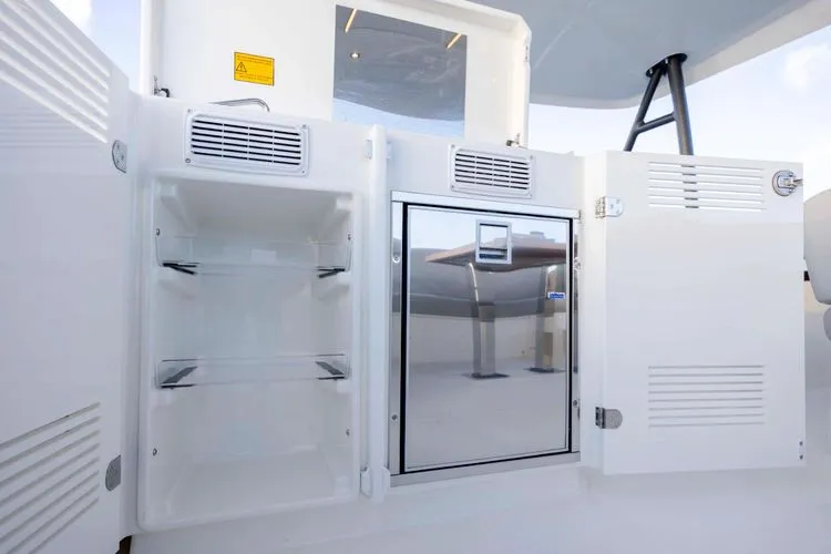 Never Lost Yacht Photos Pics 2023 Prestige 520 - Image 55