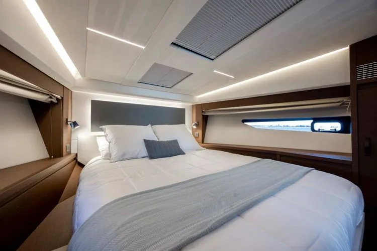 Never Lost Yacht Photos Pics 2023 Prestige 520 - Image 40