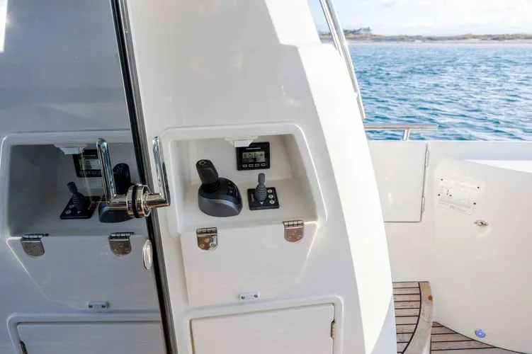 Never Lost Yacht Photos Pics 2023 Prestige 520 - Image 13