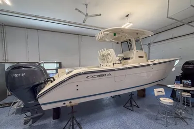 Cobia 265 Open Center Console