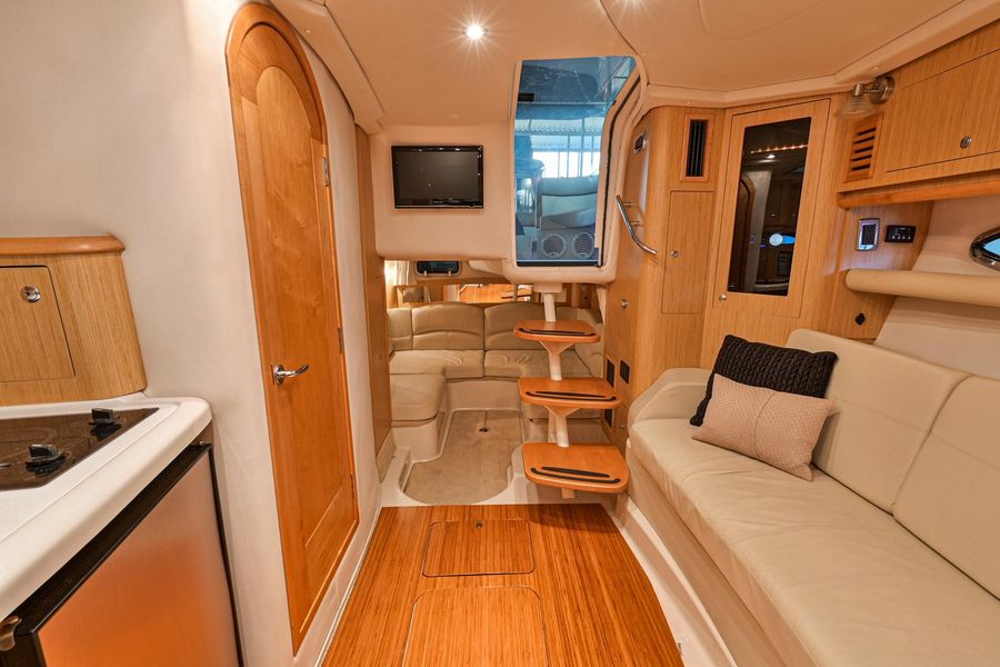 2013 Four Winns Vista 375