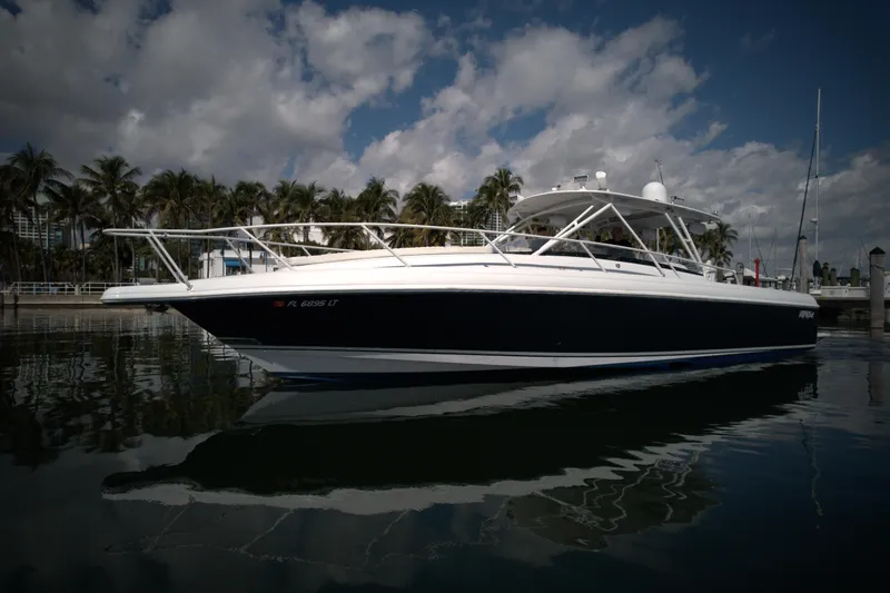 377 Walkaround Cuddy Yacht Photos Pics 
