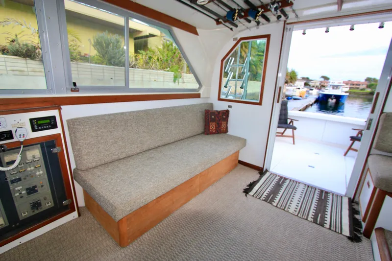 La Dorada Yacht Photos Pics Custom Interior by Crystaliner Corp.