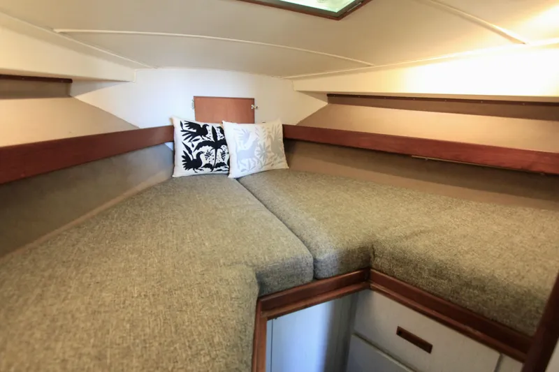 La Dorada Yacht Photos Pics V-Berth with drawers below.