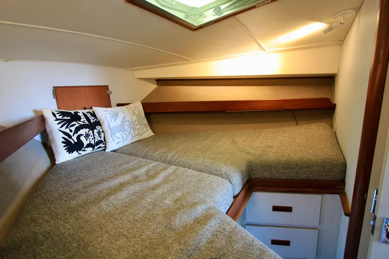 La Dorada Yacht Photos Pics V-Berth with drawers below.