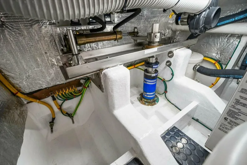 Magic Yacht Photos Pics 2018 Horizon Pc52 - Image 49