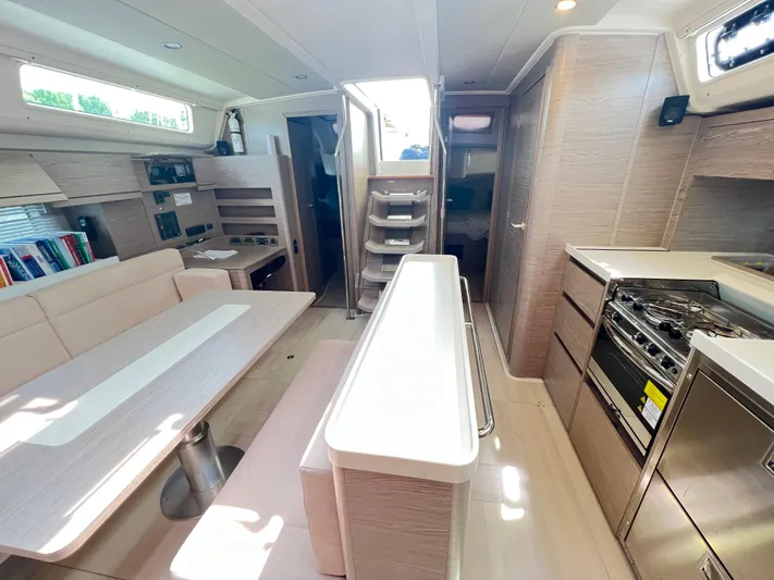 Eto Mio Yacht Photos Pics Salon