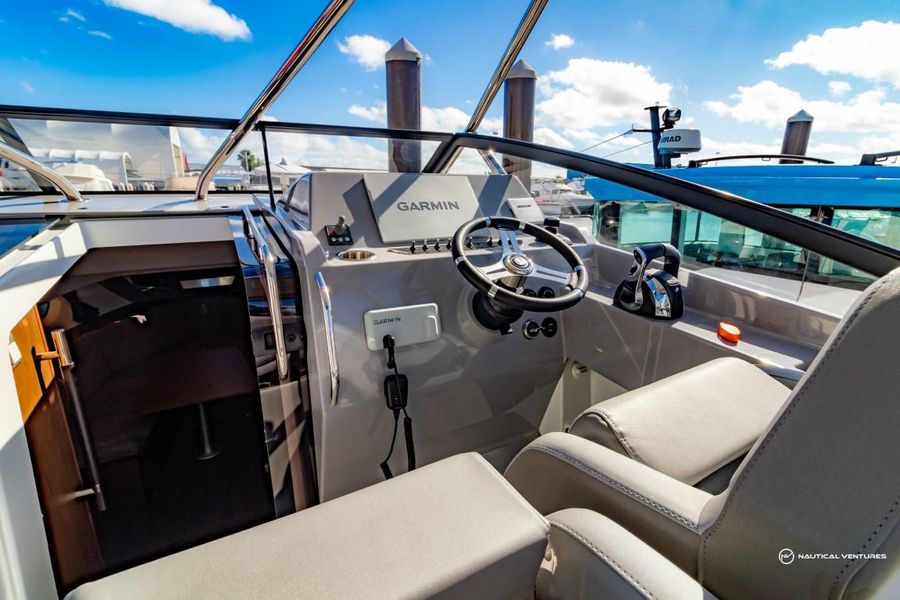 2022 Beneteau America Flyer 10