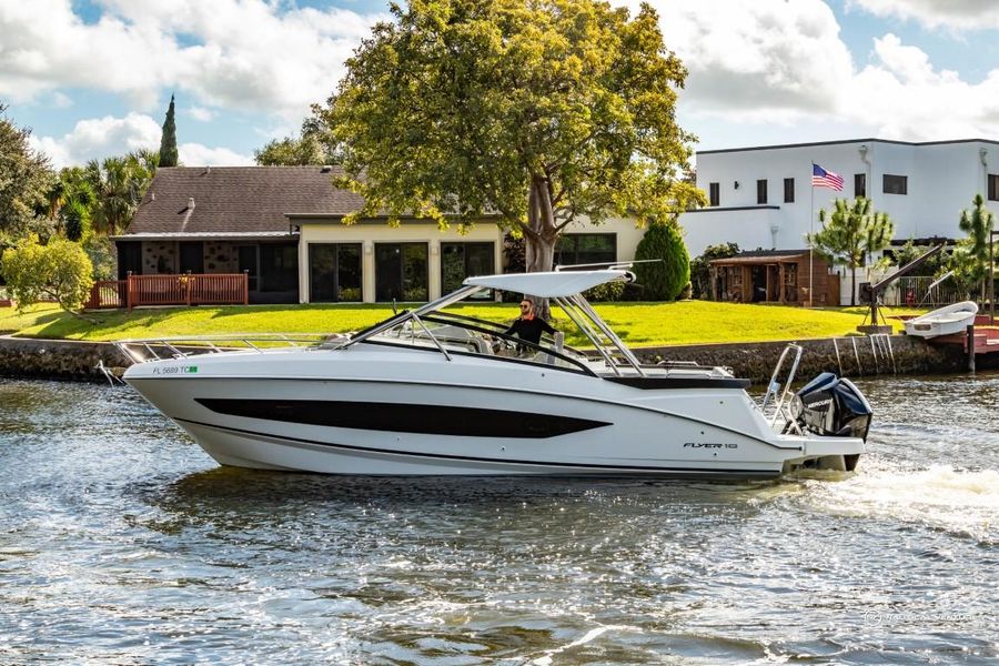 2022 Beneteau America Flyer 10