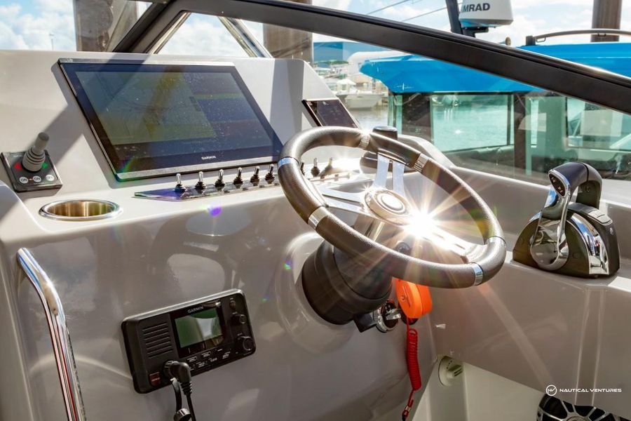2022 Beneteau America Flyer 10
