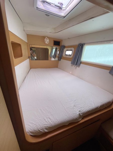 2009 Lagoon 440