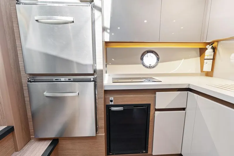 Lots And Lots Yacht Photos Pics 