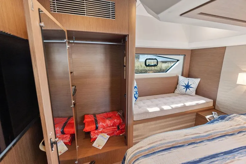 Lots And Lots Yacht Photos Pics 