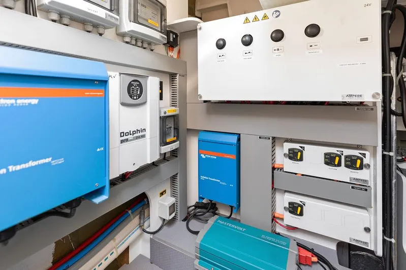 Lots And Lots Yacht Photos Pics 