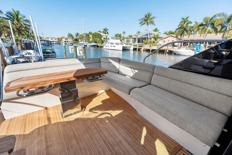 Lots And Lots Yacht Photos Pics 