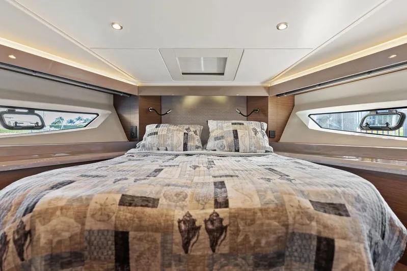 Lots And Lots Yacht Photos Pics 