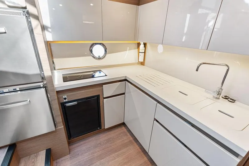 Lots And Lots Yacht Photos Pics 