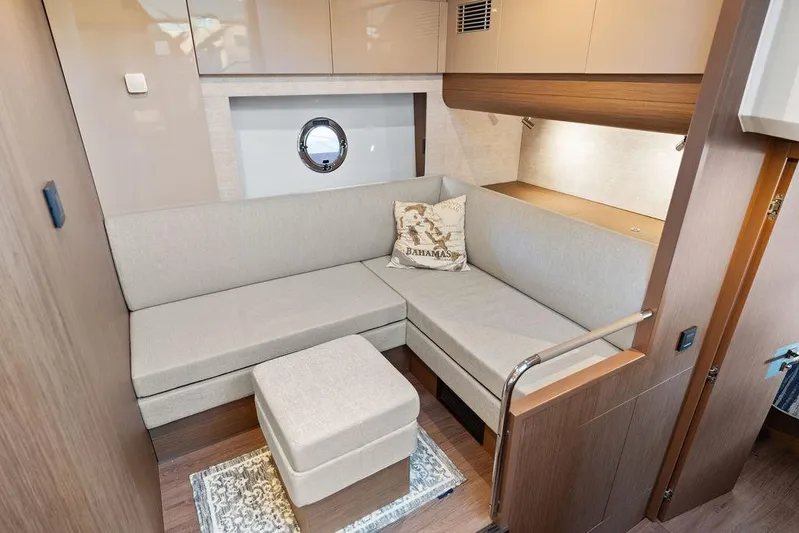 Lots And Lots Yacht Photos Pics 