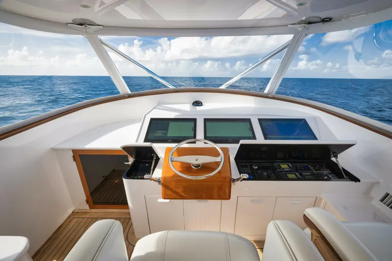 Deborah Ann Yacht Photos Pics 