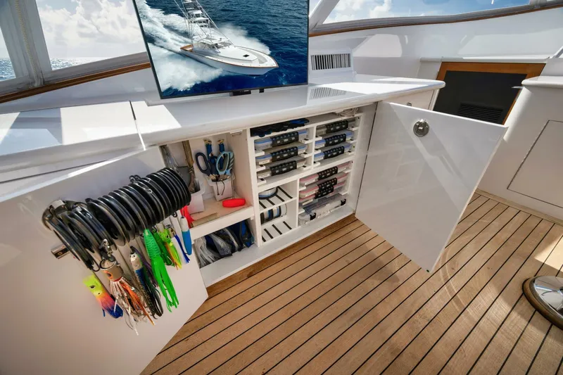 Deborah Ann Yacht Photos Pics 