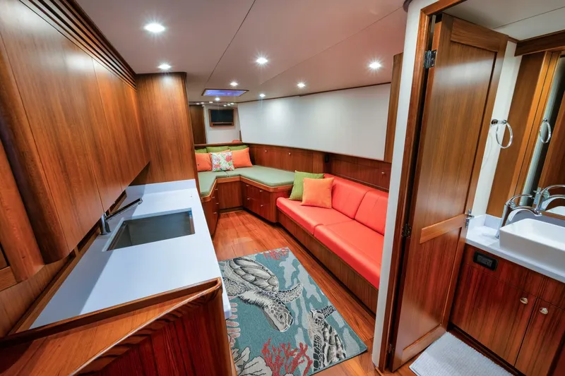 Deborah Ann Yacht Photos Pics 