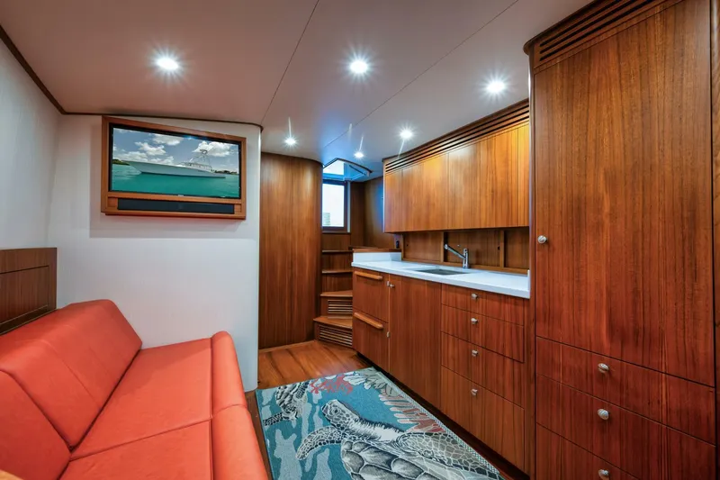 Deborah Ann Yacht Photos Pics 