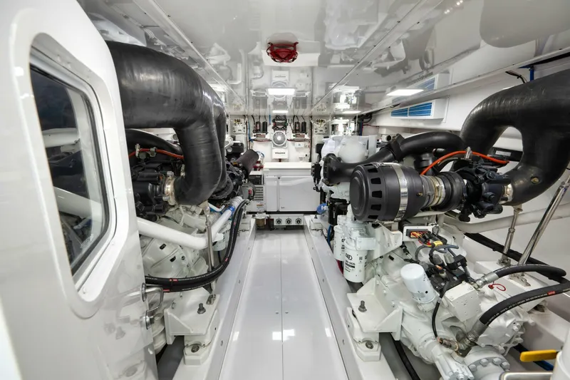 Deborah Ann Yacht Photos Pics 