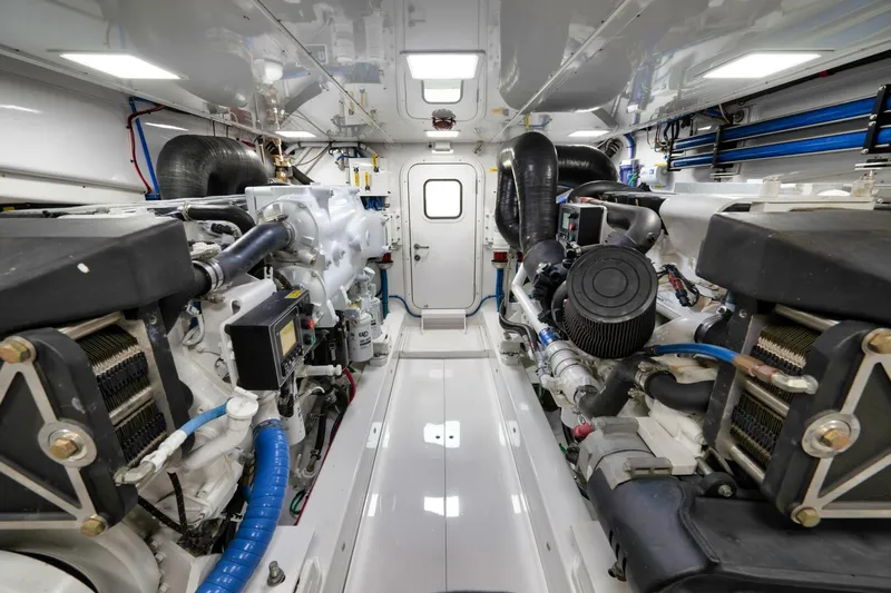 Deborah Ann Yacht Photos Pics 