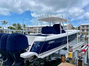2013 Intrepid 375 Center Console