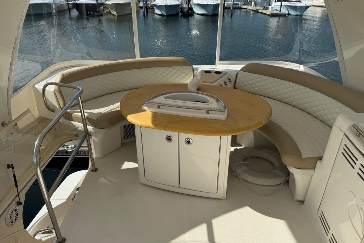 2009 Ovation 52 