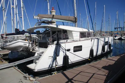 2010 Lagoon 400