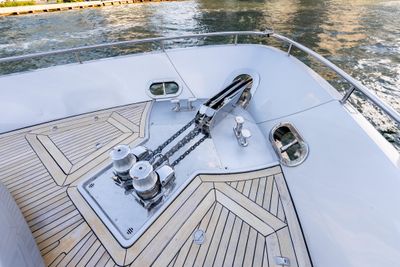 Yacht